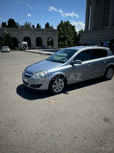 Opel Astra 2008, 252,000 km - 1.3 l - Gəncə