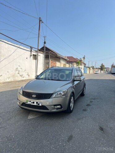 Kia  2010, 349,000 km - 1.6 l - Bakı