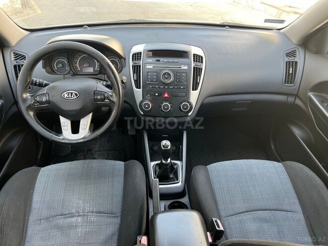 Kia  2010, 349,000 km - 1.6 l - Bakı