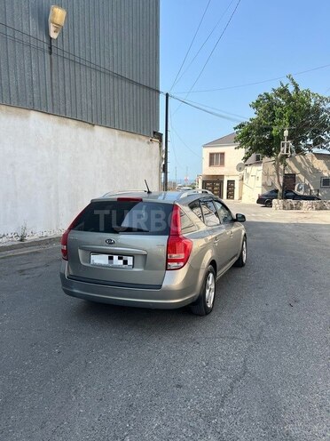 Kia  2010, 349,000 km - 1.6 l - Bakı