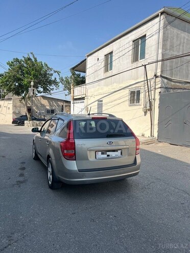 Kia  2010, 349,000 km - 1.6 l - Bakı