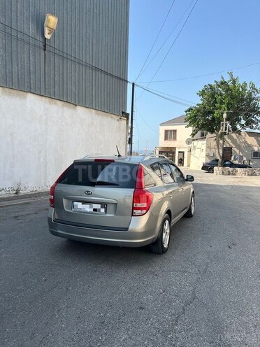 Kia  2010, 349,000 km - 1.6 l - Bakı