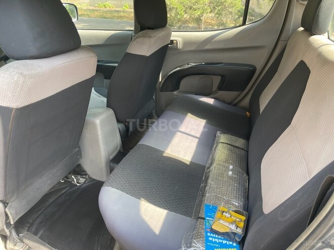 Mitsubishi L200 2008, 511,000 km - 2.5 l - Bakı
