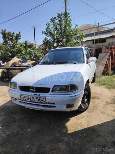 Opel Astra 1997, 68,000 km - 1.7 l - Astara
