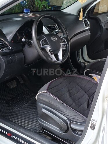 Hyundai Accent 2013, 187,000 km - 1.6 l - Xaçmaz