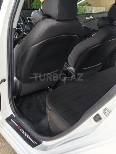 Hyundai Accent 2013, 187,000 km - 1.6 l - Xaçmaz