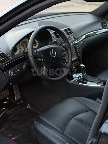 Mercedes E 350 2007, 250,000 km - 3.5 l - Yevlax