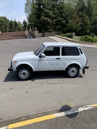 LADA (VAZ) Niva 2017, 160,000 km - 1.7 l - Şamaxı