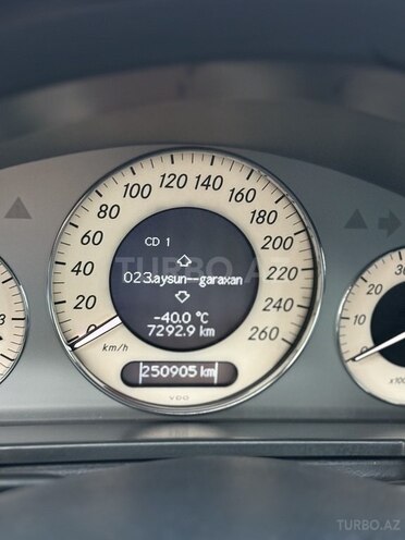 Mercedes E 350 2007, 250,000 km - 3.5 l - Yevlax