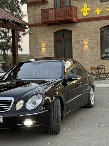 Mercedes E 350 2007, 250,000 km - 3.5 l - Yevlax