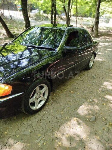Mercedes C 230 1999, 223,412 km - 2.3 л - İsmayıllı