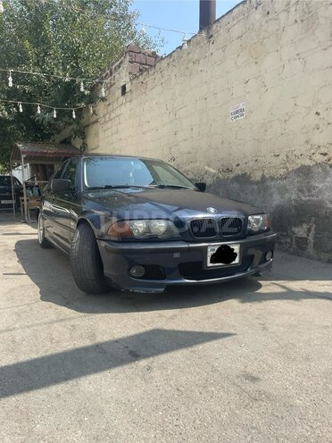 BMW 325 2000, 495,000 km - 2.5 l - Yevlax