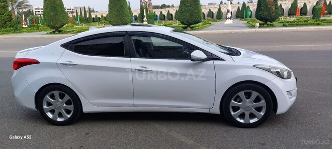 Hyundai Elantra 2012, 228,000 km - 1.6 l - Gəncə