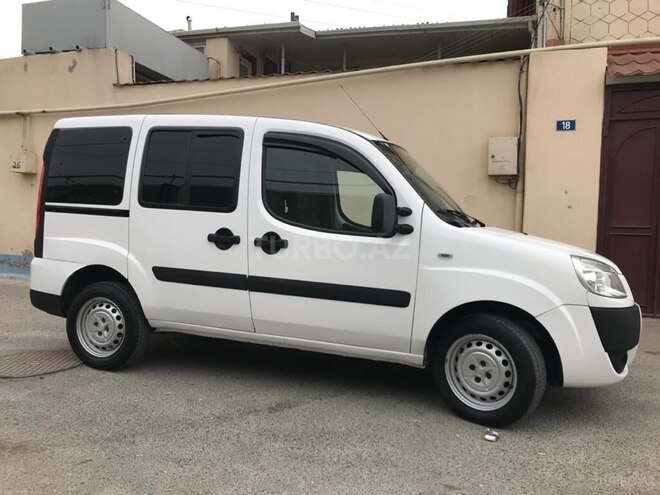 Fiat Doblo 2014, 295,000 km - 1.4 l - Bakı
