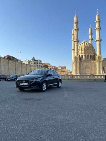 Hyundai Accent 2020, 87,713 km - 1.6 л - Bakı