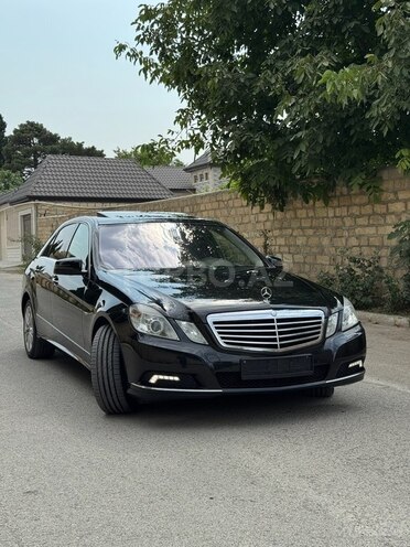 Mercedes E 200 2010, 285,000 km - 1.8 l - Gəncə