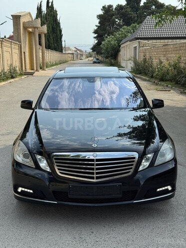 Mercedes E 200 2010, 285,000 km - 1.8 l - Gəncə