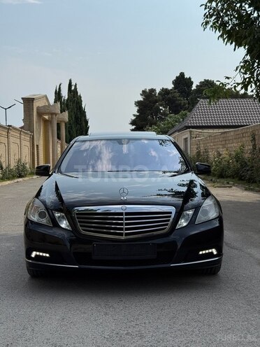 Mercedes E 200 2010, 285,000 km - 1.8 l - Gəncə