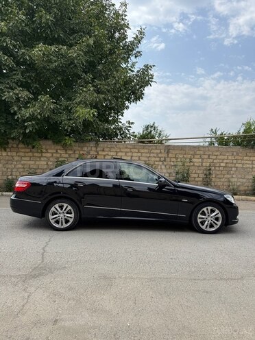 Mercedes E 200 2010, 285,000 km - 1.8 l - Gəncə