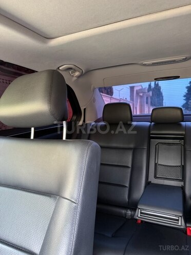 Mercedes E 200 2010, 285,000 km - 1.8 l - Gəncə