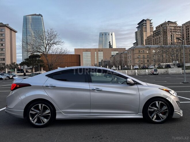 Hyundai Elantra 2015, 198,000 km - 1.8 l - Bakı