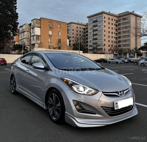 Hyundai Elantra 2015, 198,000 km - 1.8 l - Bakı