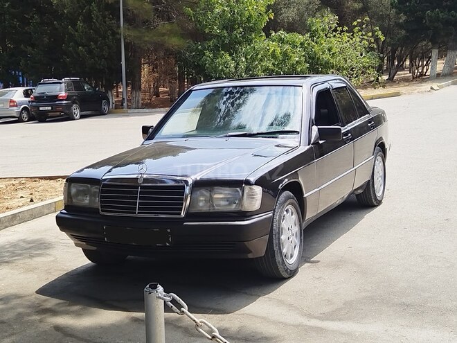 Mercedes 190 1991, 250,000 km - 2.0 l - Sumqayıt