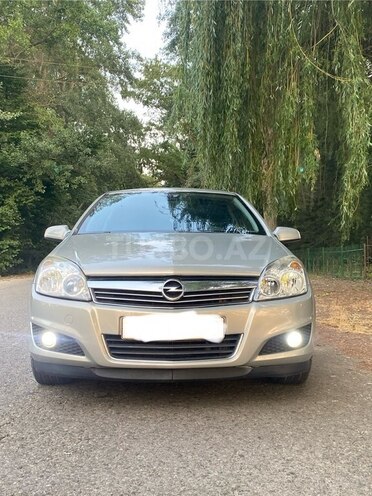 Opel Astra 2007, 247,000 km - 1.4 л - Bakı