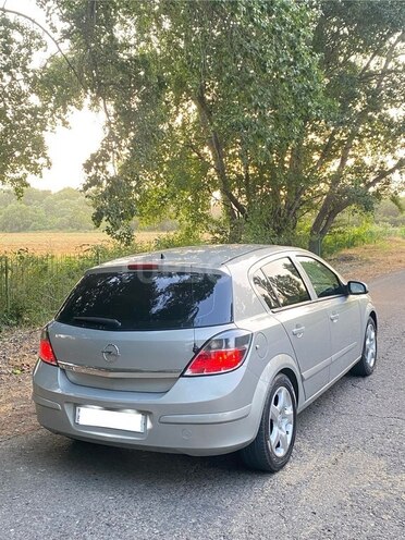 Opel Astra 2007, 247,000 km - 1.4 л - Bakı