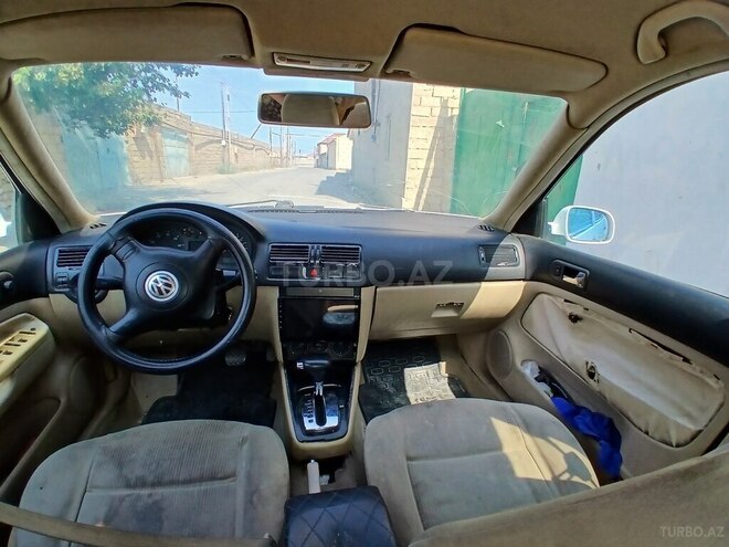 Volkswagen Bora 2000, 342,000 km - 2.0 l - Bakı