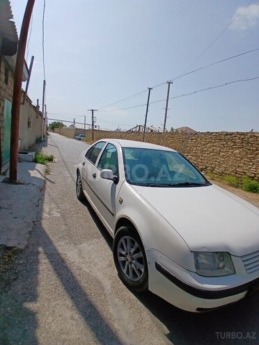 Volkswagen Bora 2000, 342,000 km - 2.0 l - Bakı