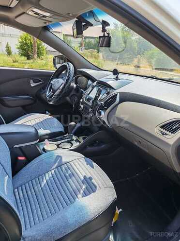 Hyundai ix35 2011, 200,000 km - 2.0 l - Bakı