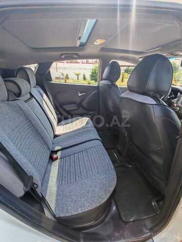 Hyundai ix35 2011, 200,000 km - 2.0 l - Bakı