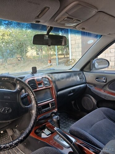 Hyundai Sonata 2003, 422,449 km - 2.0 l - Siyəzən