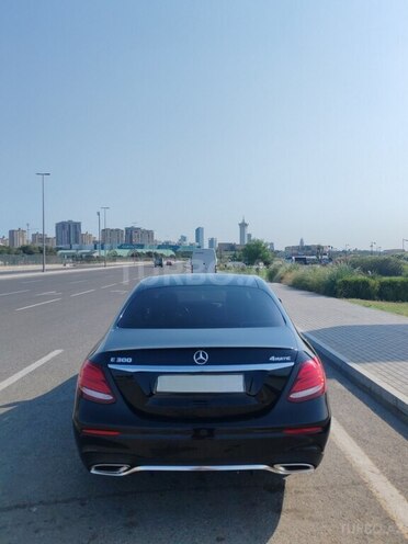 Mercedes CLE 300 4MATIC 2017, 130,000 km - 2.0 l - Bakı