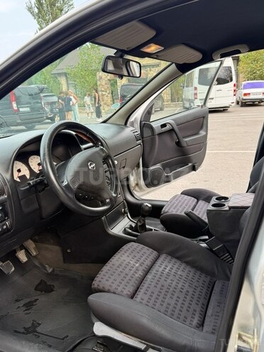 Opel Astra 1998, 402,112 km - 1.6 l - Qusar