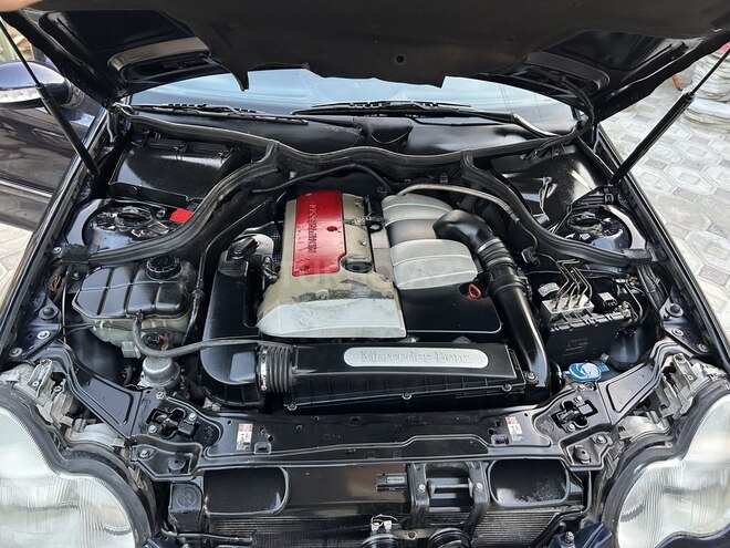 Mercedes C 200 2000, 294,000 km - 2.0 l - Bakı