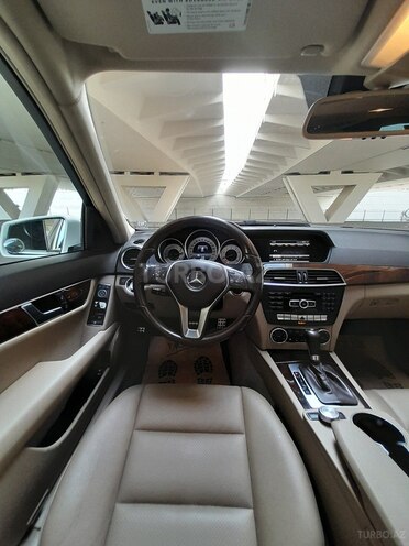 Mercedes C 250 2014, 169,780 km - 1.8 l - Bakı