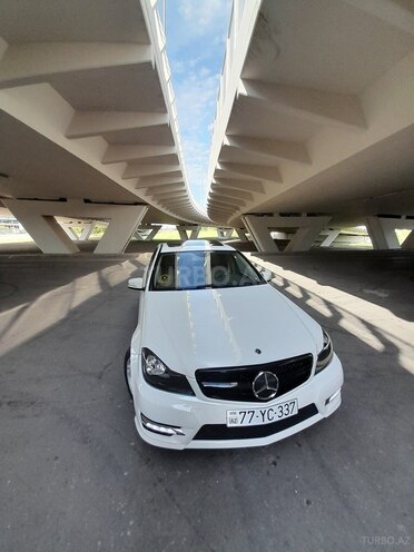 Mercedes C 250 2014, 169,780 km - 1.8 l - Bakı