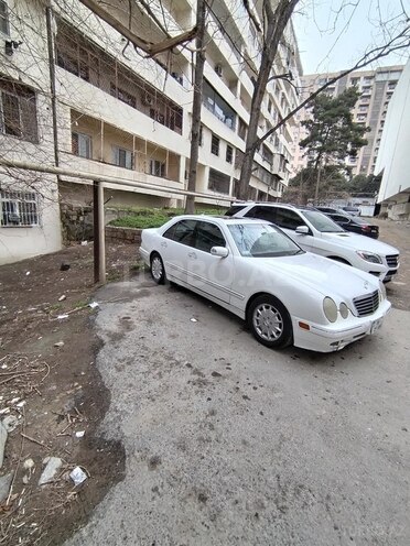 Mercedes E 320 2000, 265,000 km - 3.2 л - Bakı