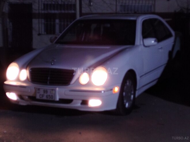 Mercedes E 320 2000, 265,000 km - 3.2 л - Bakı