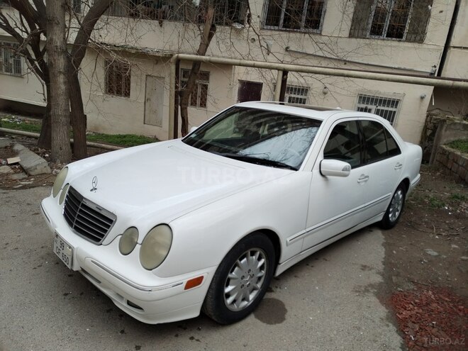 Mercedes E 320 2000, 265,000 km - 3.2 л - Bakı