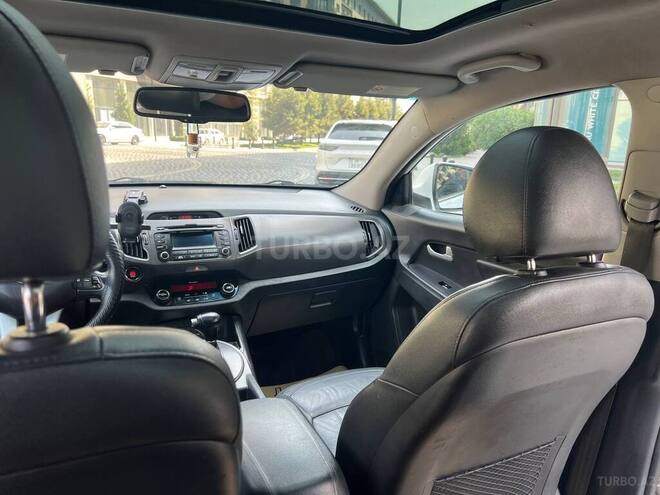 Kia Sportage 2012, 246,000 km - 2.0 l - Bakı
