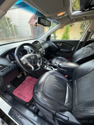 Hyundai ix35 2011, 208,000 km - 2.0 l - Bakı