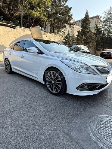 Hyundai Grandeur 2015, 241,502 km - 2.2 л - Bakı