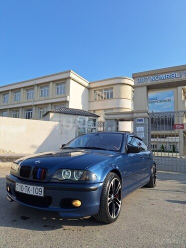 BMW 318 2001, 30,000 km - 2.0 l - Bakı