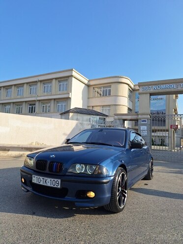 BMW 318 2001, 30,000 km - 2.0 l - Bakı