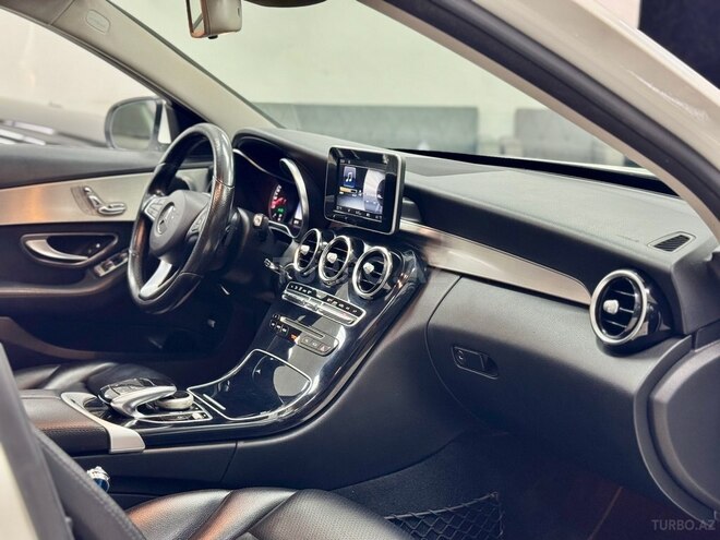 Mercedes C 300 2016, 124,000 km - 2.0 l - Bakı