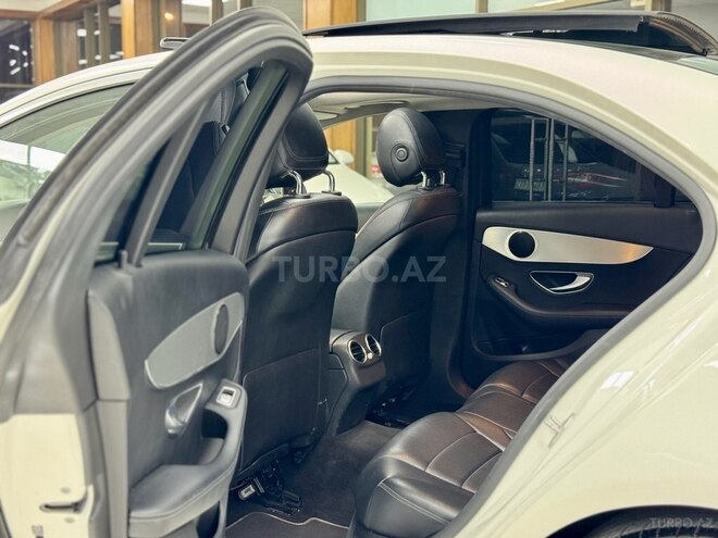 Mercedes C 300 2016, 124,000 km - 2.0 l - Bakı