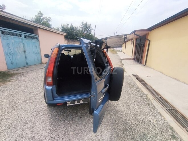 Honda CR-V 2003, 407,000 km - 2.4 l - Quba